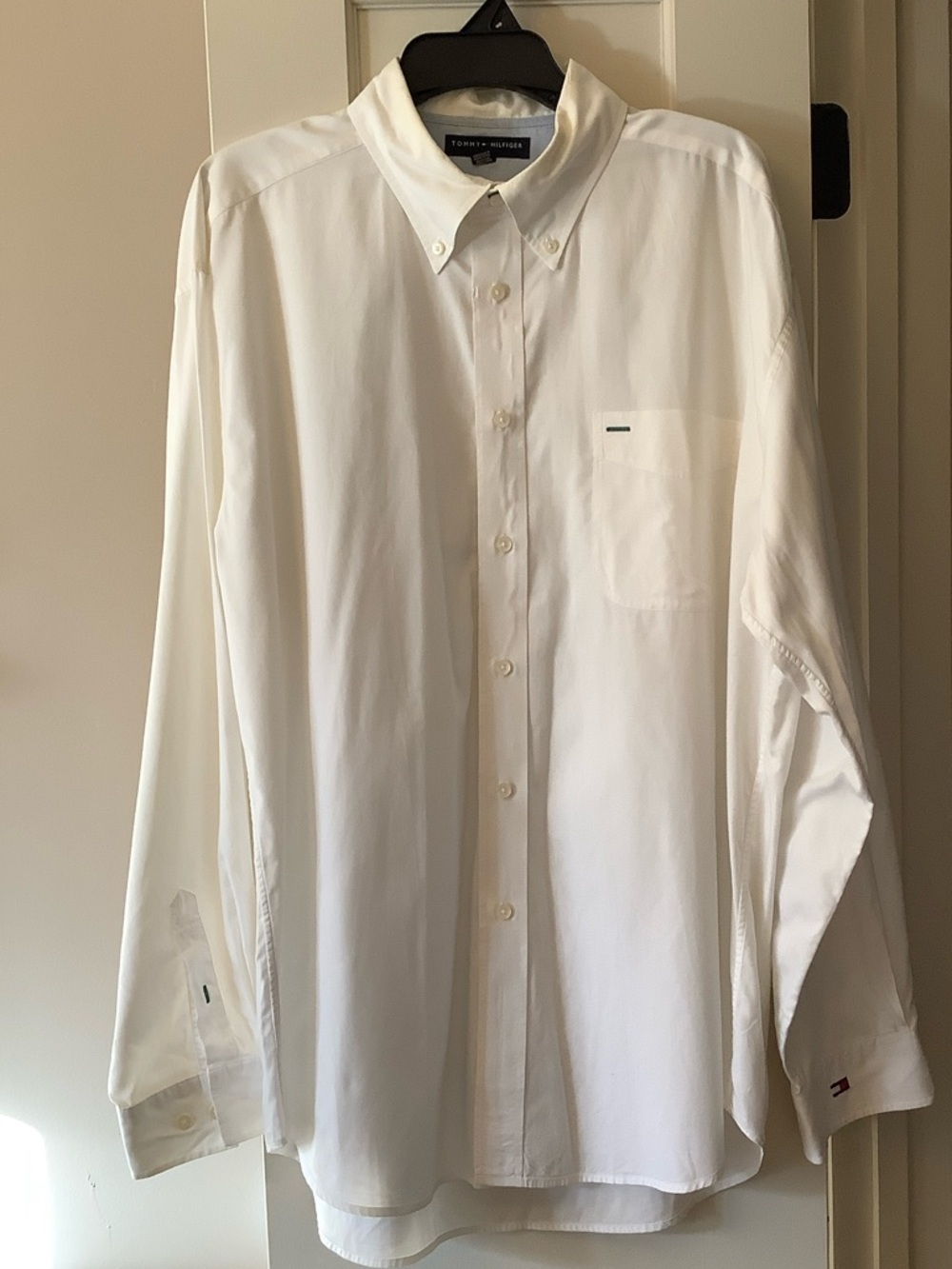 Tommy Hilfiger Men’s White Button-Down Dress Shirt with Chest Pocket